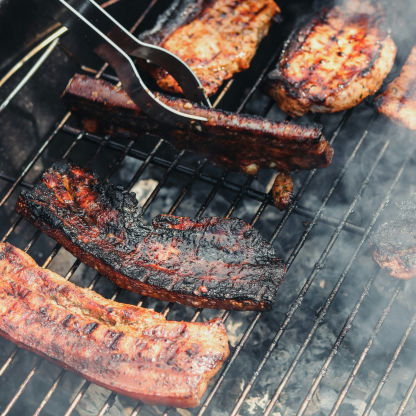 Marjaselt särtsakas mustsõstra-ingveri grillkaste, mis äratab liha ellu